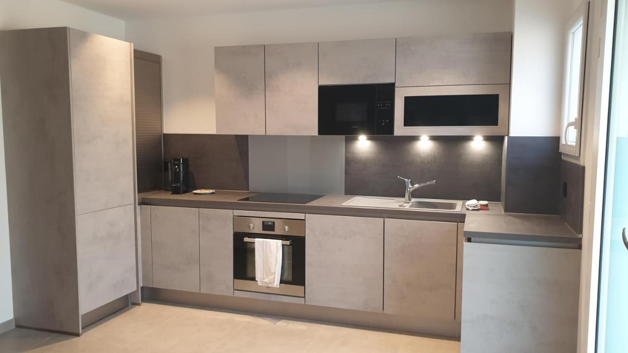 Apartment Ire *